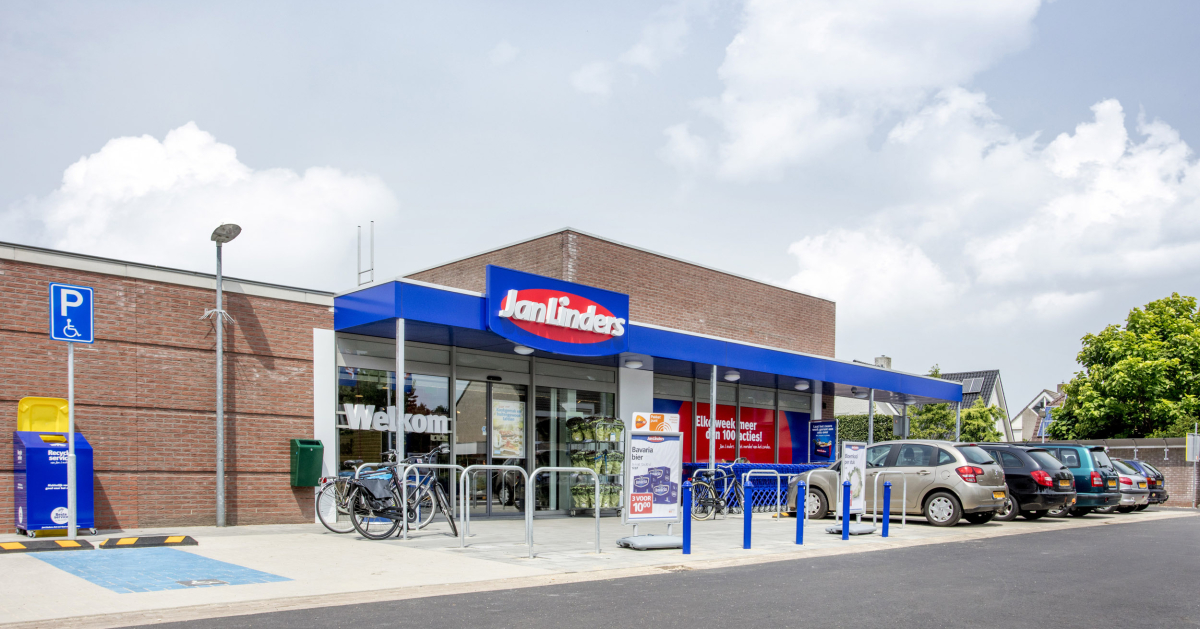 Jan Linders verkoopt twee winkels aan Heerschap Groep
