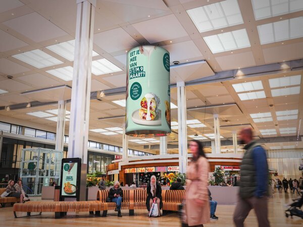Persbericht beeld - cilinderscherm Rotterdam Zuidplein.jpg