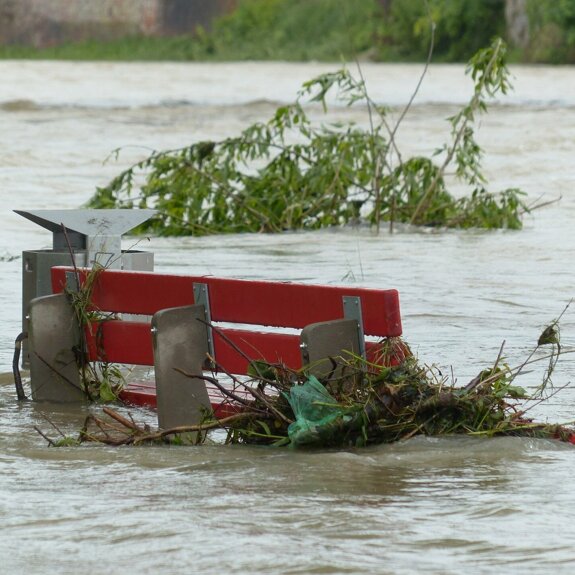 flood-123222_1920.jpg