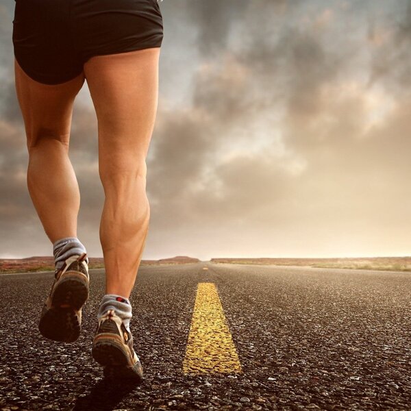 jogging-2343558_1920.jpg